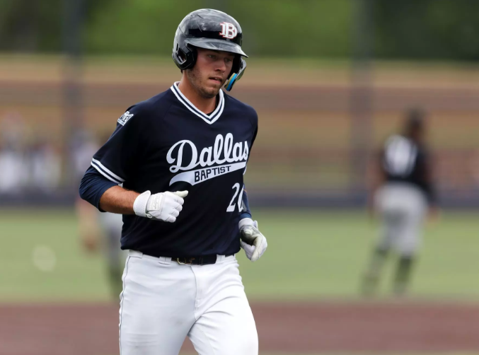 Practice Jersey Vs. Pro Jersey: What Are The Differences? 10 image.png