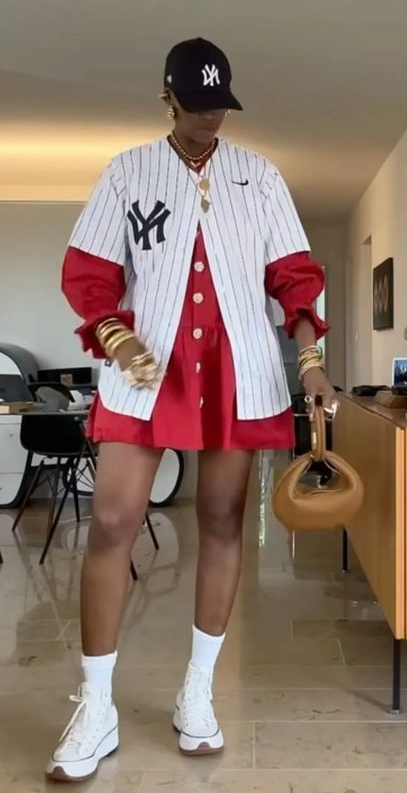 How to Style a Custom Baseball Jersey That Stands Out 3 image.png