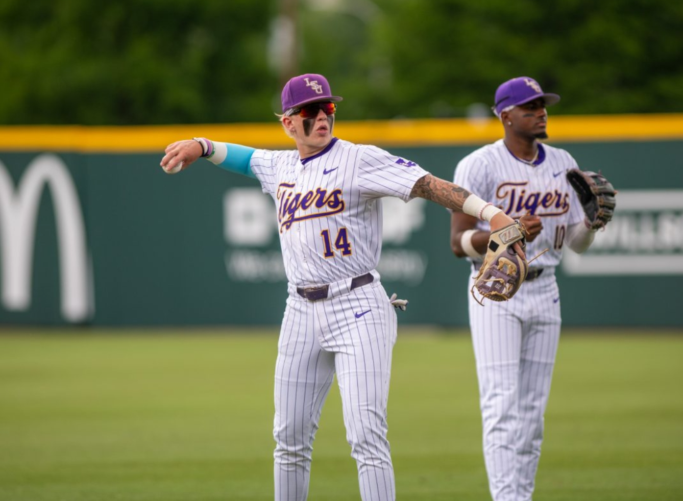 Polyester Vs Cotton Baseball Jerseys: Which Fabric Is Better For Games & Practice?