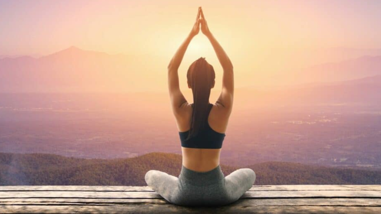 3 Pattern Trends Forecasting That You Need To Try On Yoga Pants