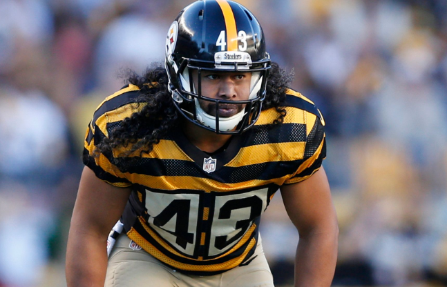 Top 12 Most Popular NFL Jerseys of All Time: Iconic Designs 40 image.png