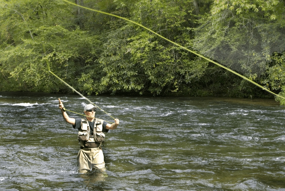 What Makes a Good Fishing Jacket? Materials & Features