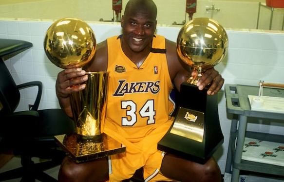 Top 10 Iconic Los Angeles Lakers Jerseys From Showtime to Black Mamba 21 image.png