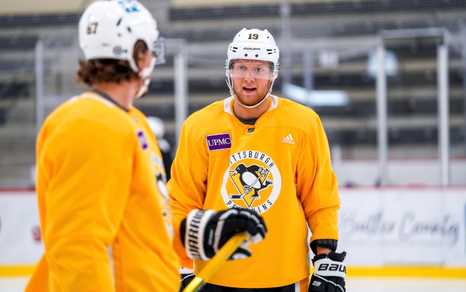 Practice Jersey Vs. Pro Jersey: What Are The Differences? 12 image.png