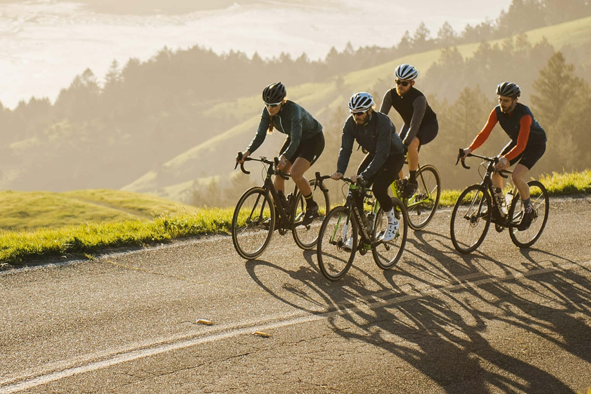 Best Aero Cycling Jerseys for Road Racing (2026 Tested)